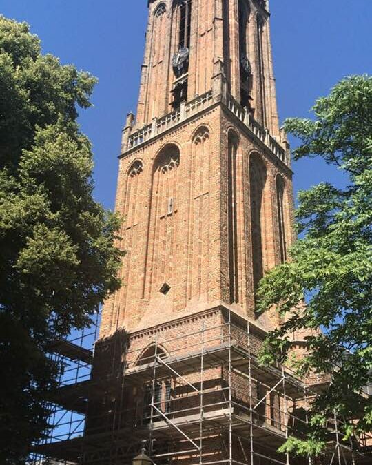 Andrieskerk Amerongen Monument, succesvol gereinigd en opnieuw gevoegd